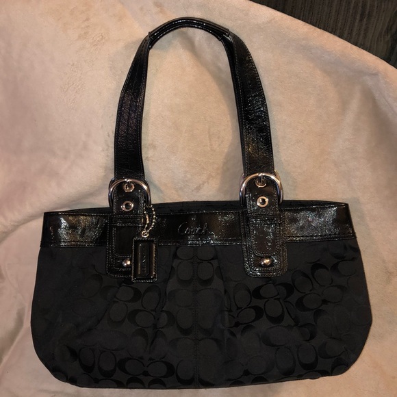 Coach Handbags - Authentic Coach bag